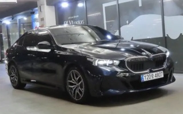 인천중고자동차사이트 5시리즈 (G60) 520i 매물 사진 19 - 2024/04 54,770km