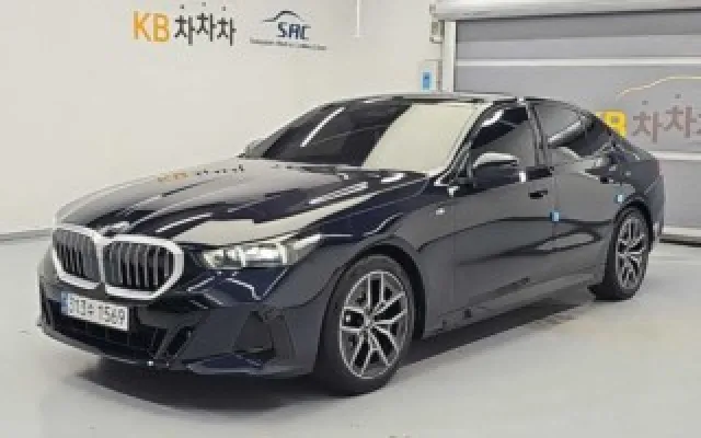 인천중고자동차사이트 5시리즈 (G60) 520i 매물 사진 18 - 2024/06 7,262km